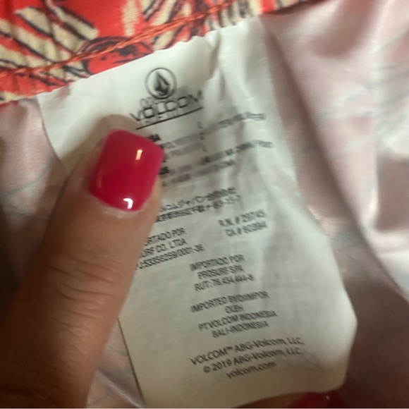 Volcom women’s sea u soon board shorts size large red - Picture 6 of 9